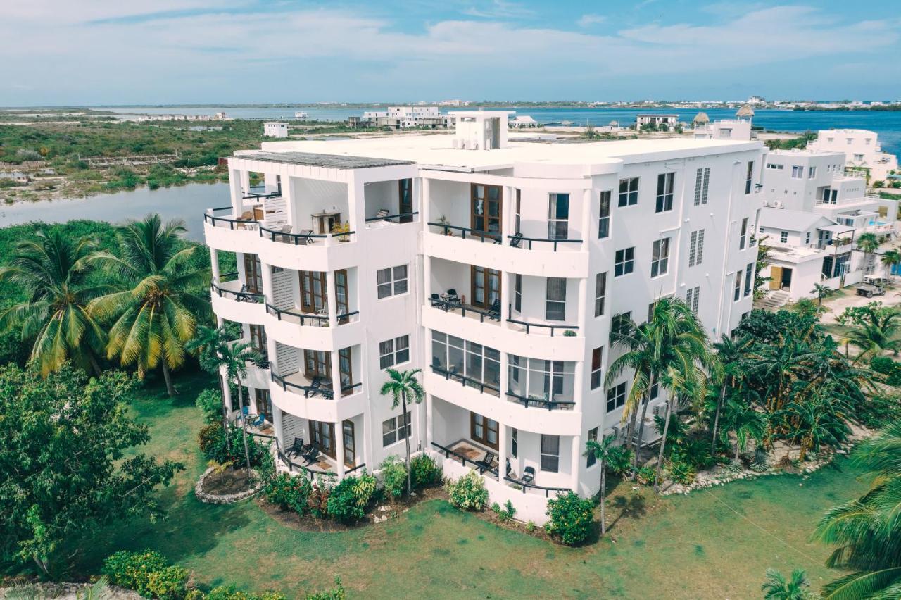 Brahma Blue Resort San Pedro  Exterior photo